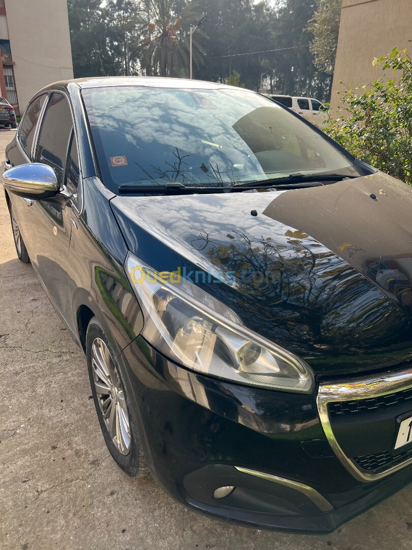 Peugeot 208 2016 Allure Facelift