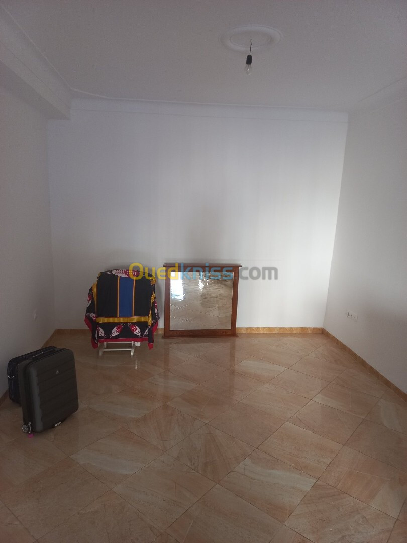 Vente Appartement F03 Alger Birkhadem