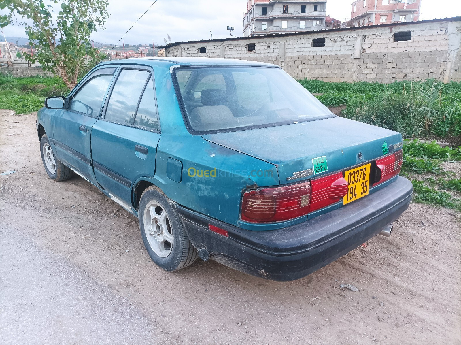 Mazda 323 1994 323