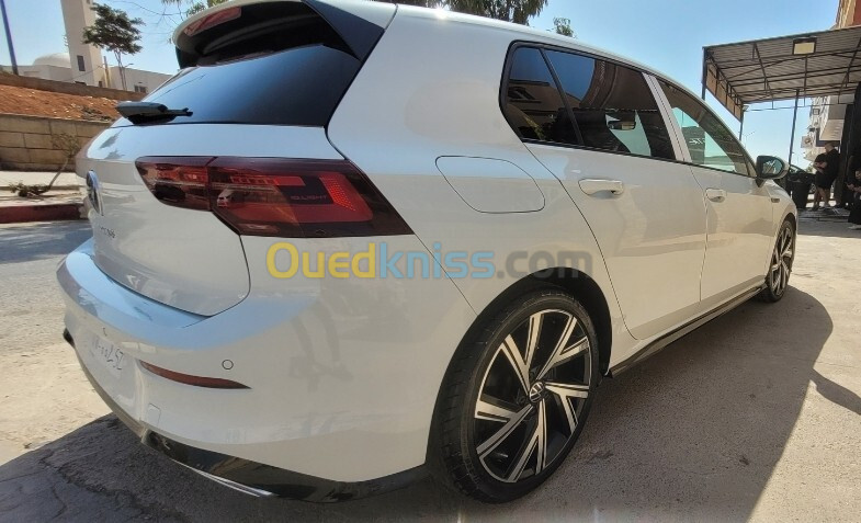 Volkswagen Golf 8 2021 R line