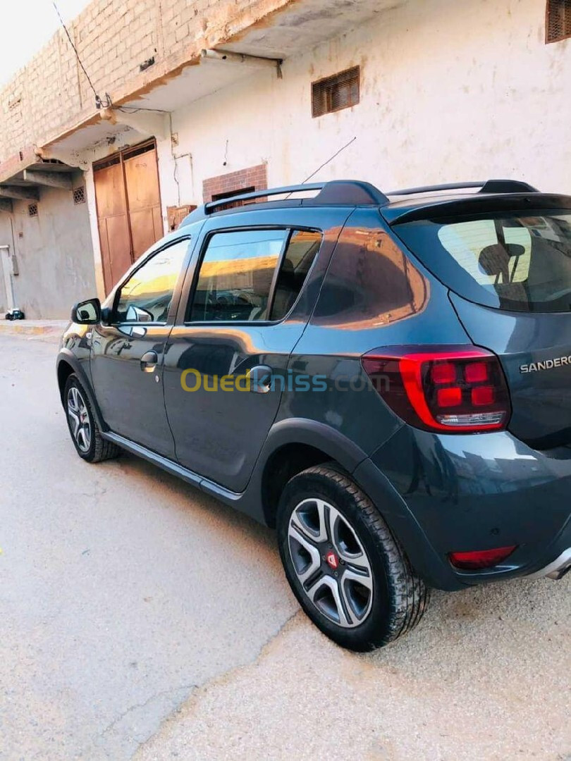 Dacia Sandero 2021 Stepway PRIVILEGE