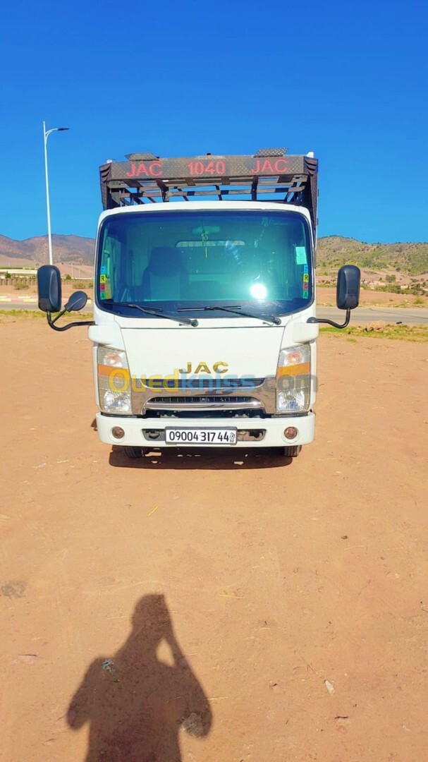 JAC 1040s 2017