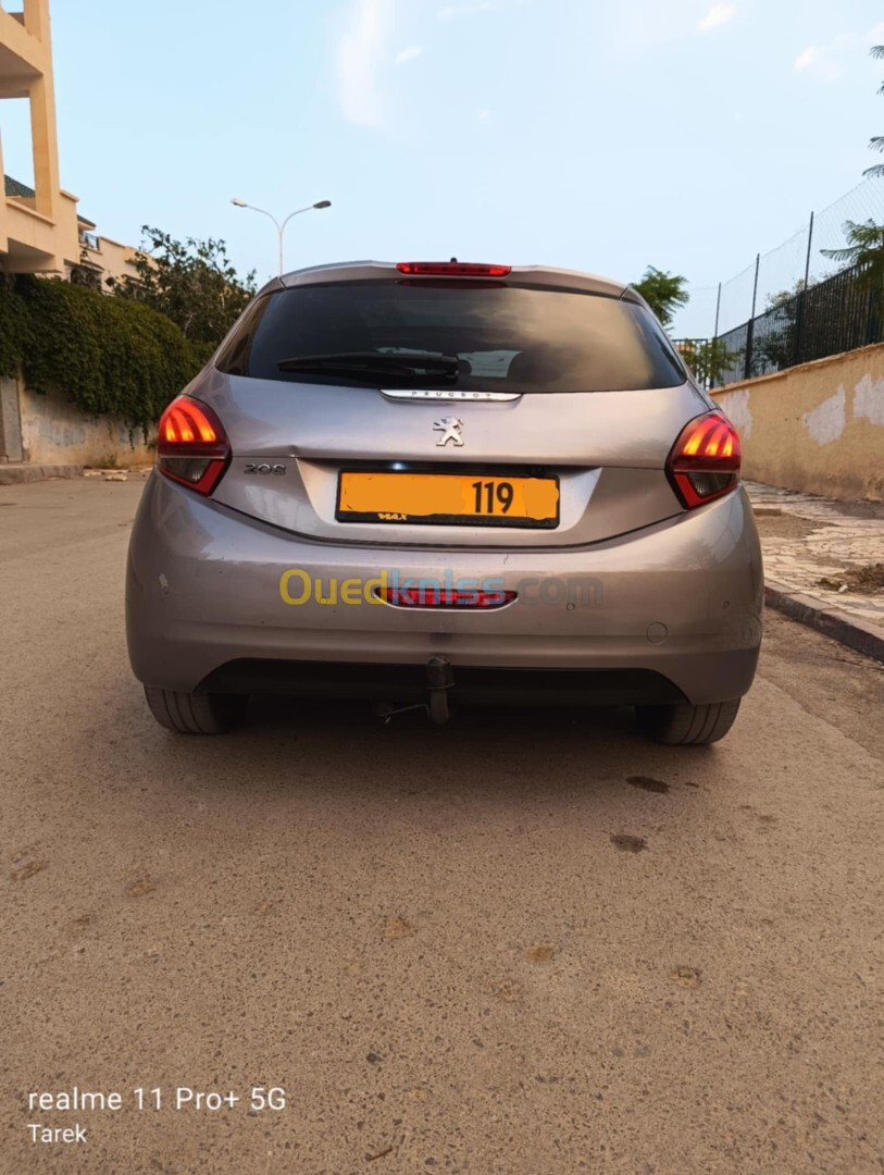 Peugeot 208 2019 Allure Facelift