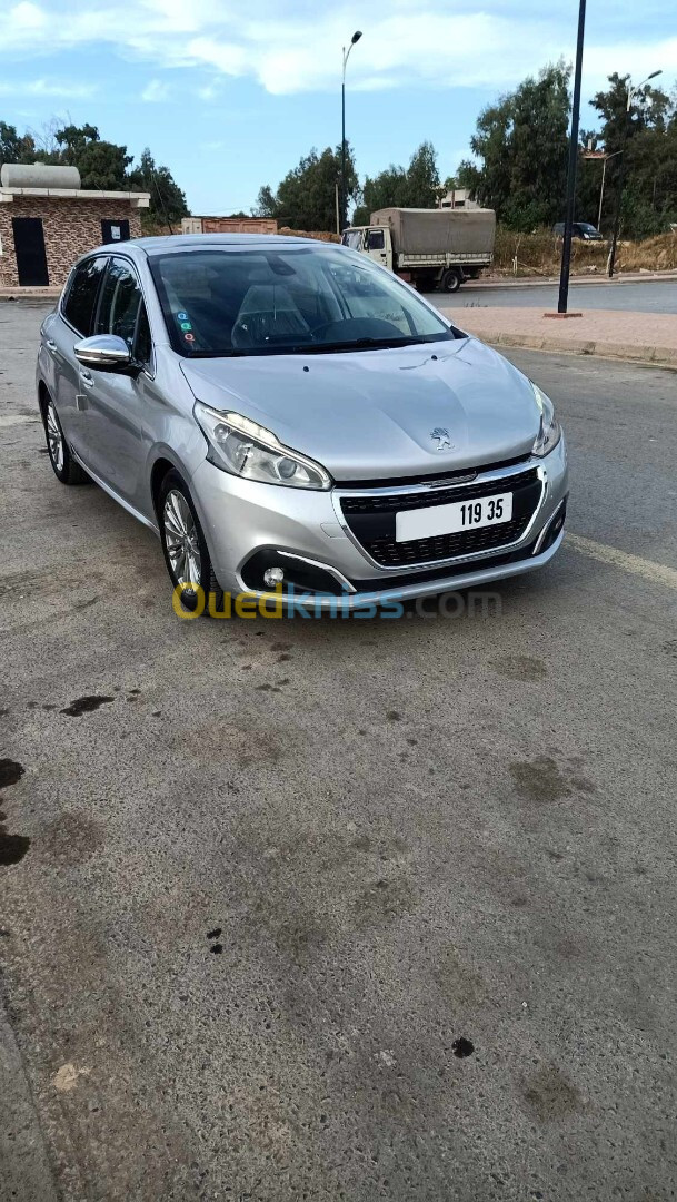 Peugeot 208 2019 Allure Facelift