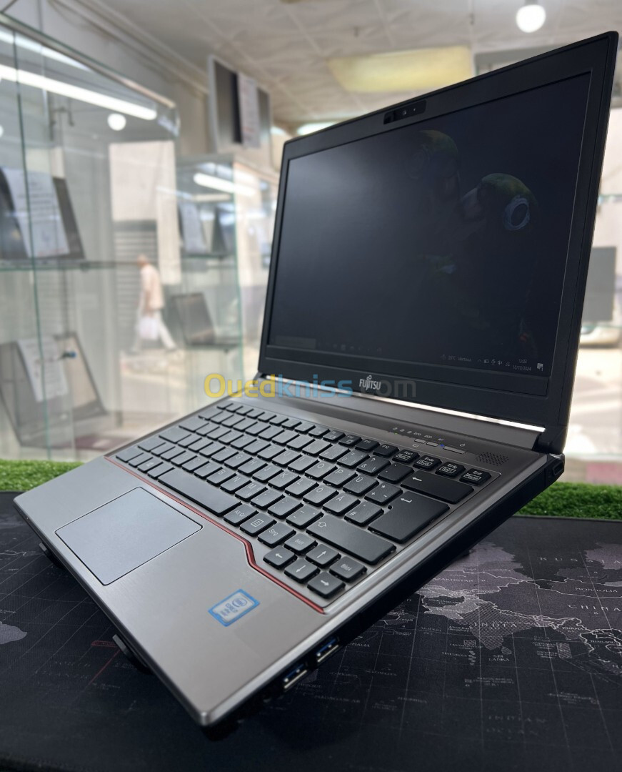 FUJITSU LIFEBOOK E736