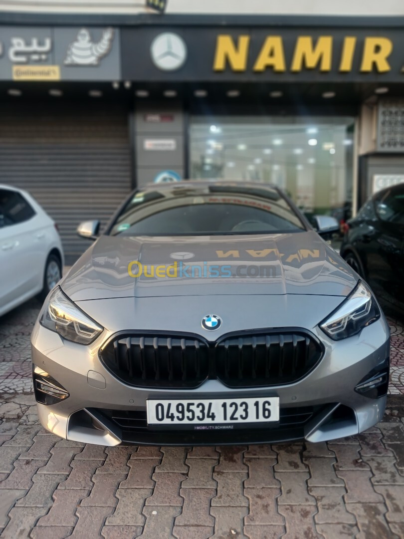 BMW 218 i 2023 Pack M