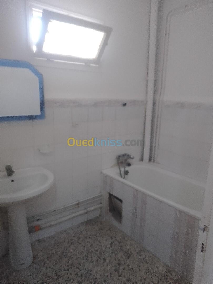 Location Appartement F3 Alger Bir mourad rais