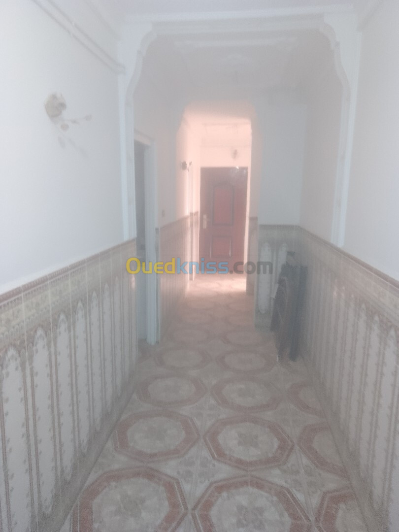 Vente Appartement F5 Alger Ain naadja