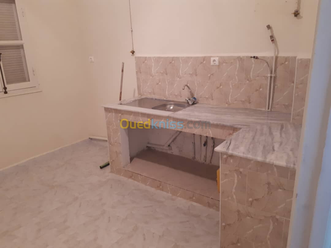 Location Appartement F3 Alger Saoula