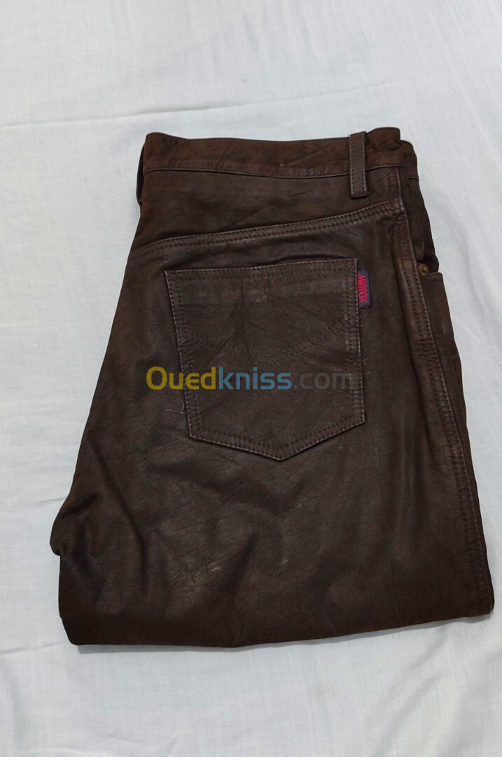 Pantalon Maddox en daim 