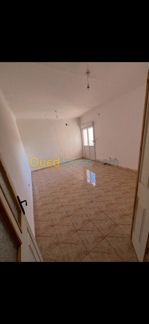 Location Appartement F4 Aïn Témouchent Ain temouchent