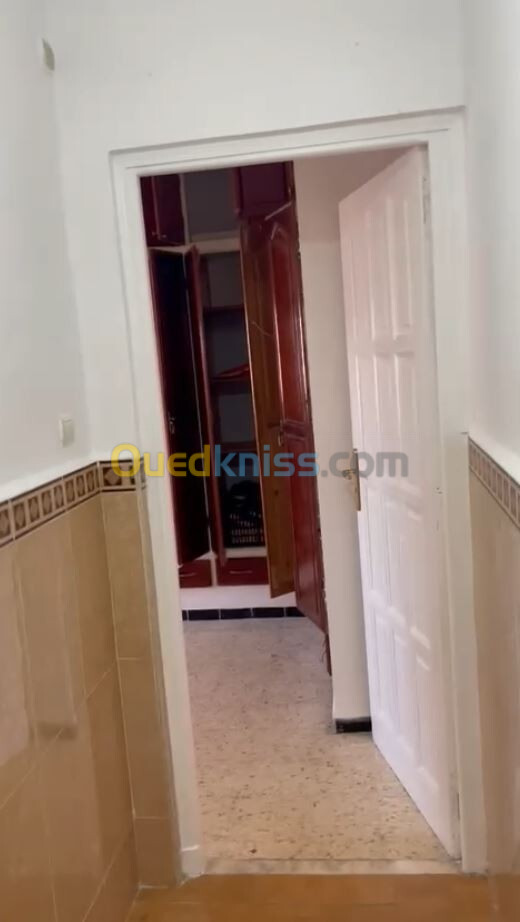 Location Appartement F4 Alger El achour