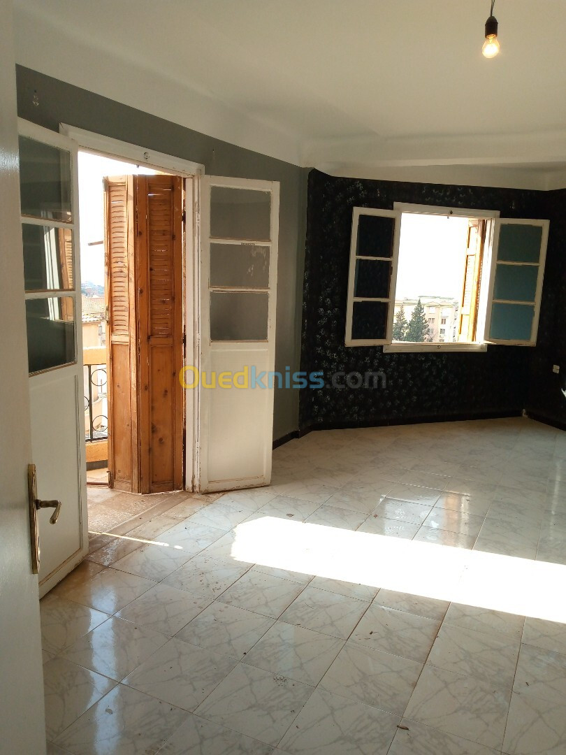 Vente Appartement F3 Tipaza Bou ismail