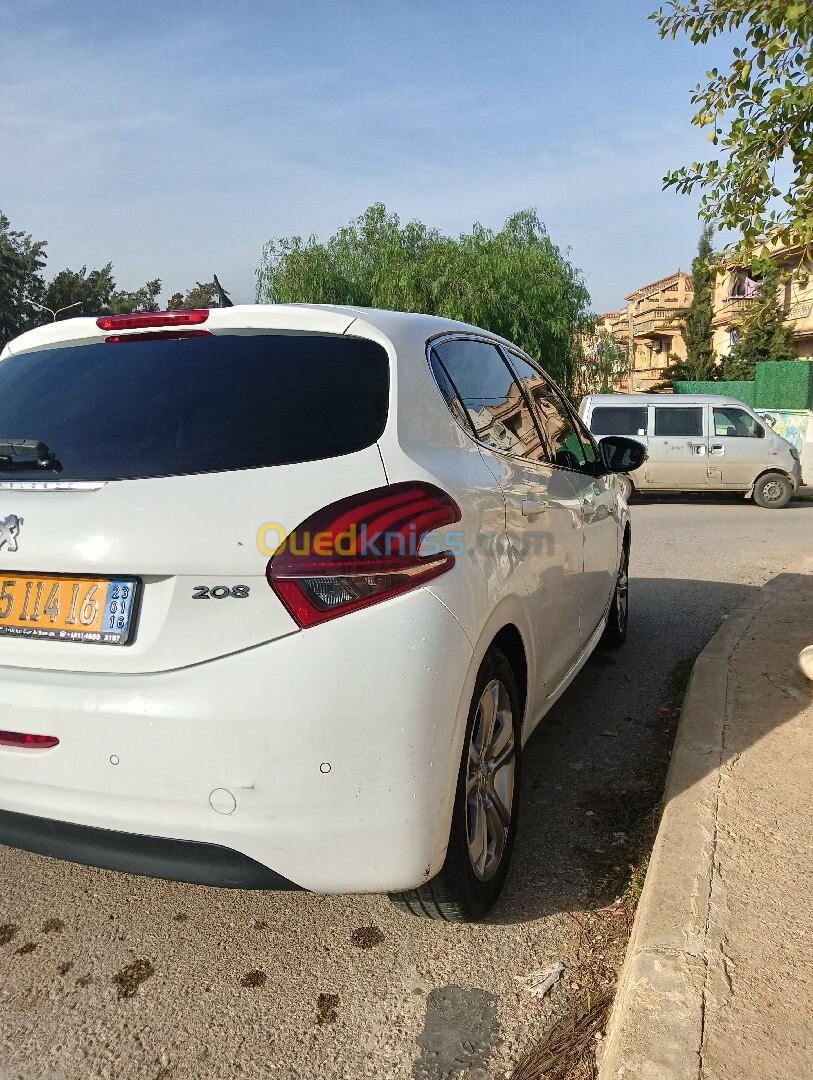 Peugeot 208 2014 Allure