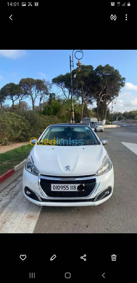 Peugeot 208 2018 Allure