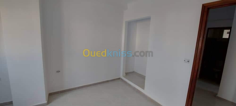 Location Appartement F3 Mostaganem Mostaganem