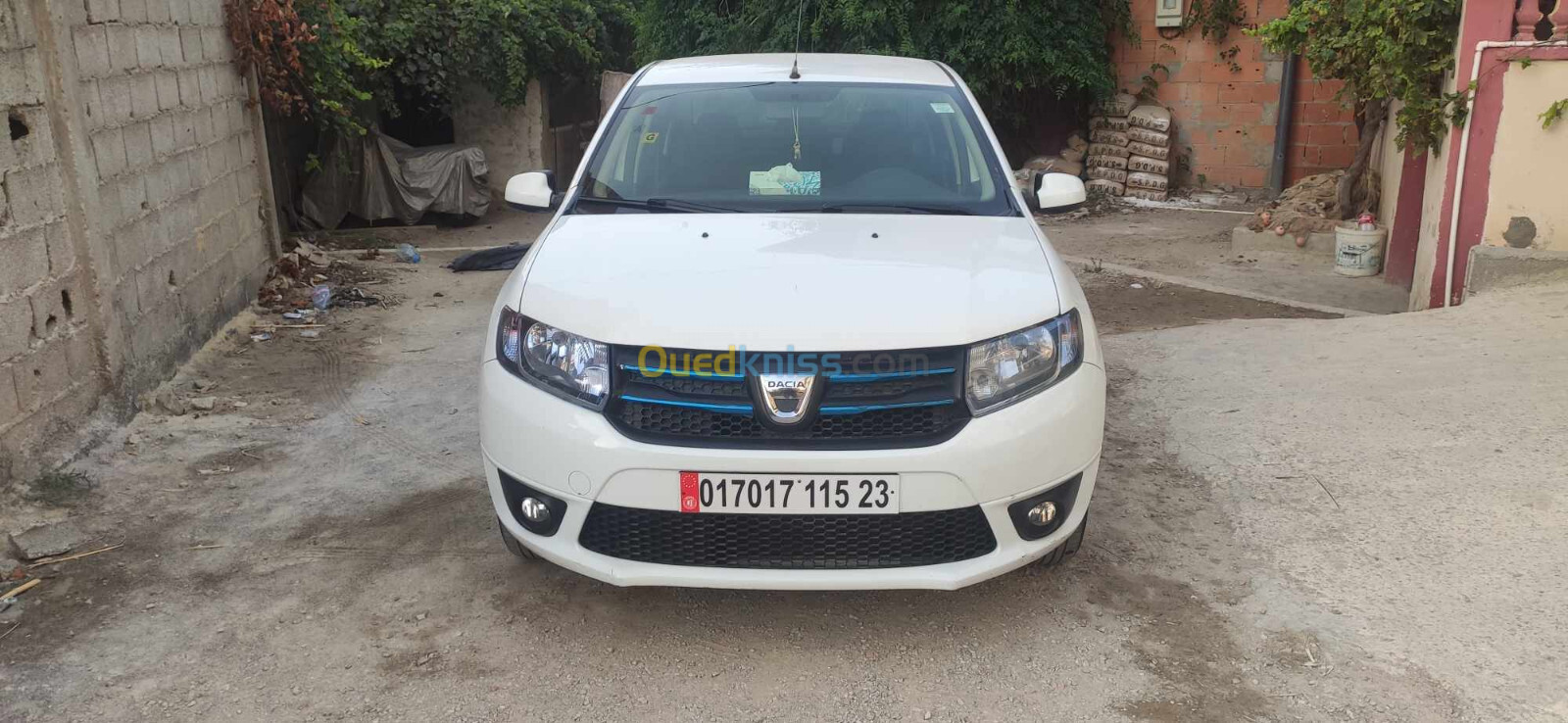 Dacia Logan 2015 