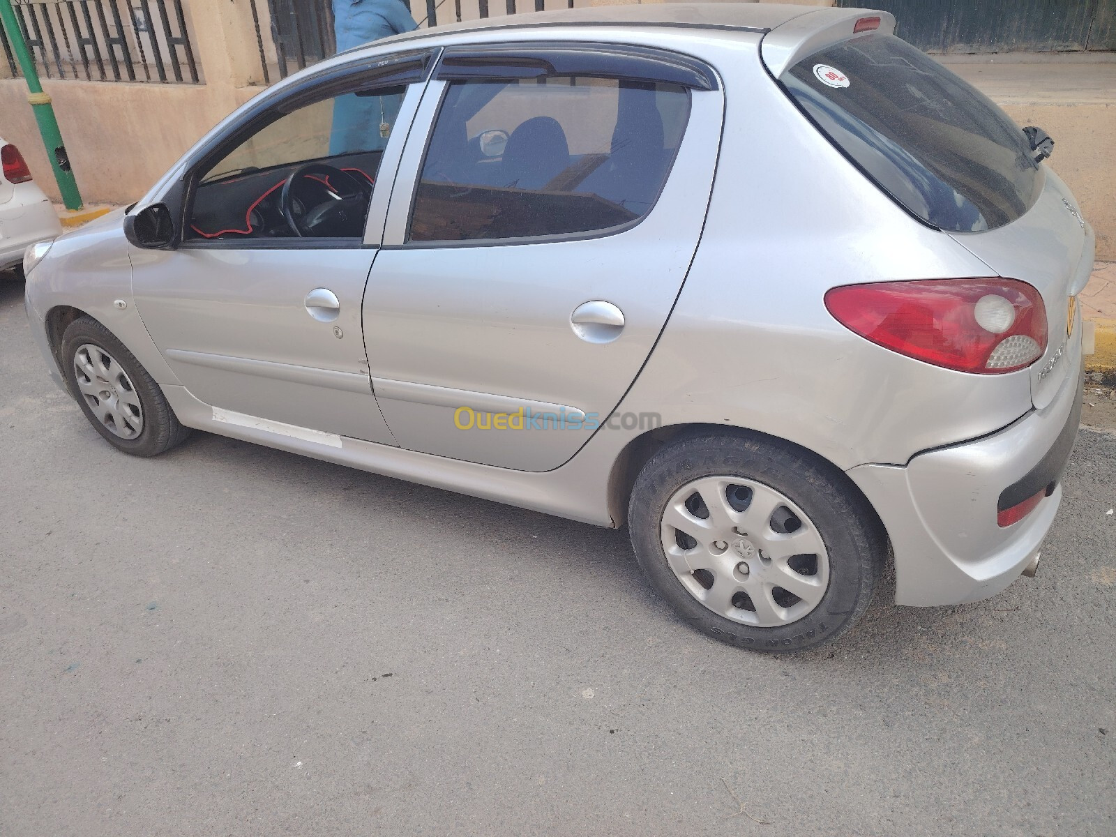 Peugeot 206 Plus 2011 206 Plus