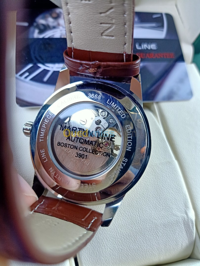 Une belle montre Martyn line marque italienne 