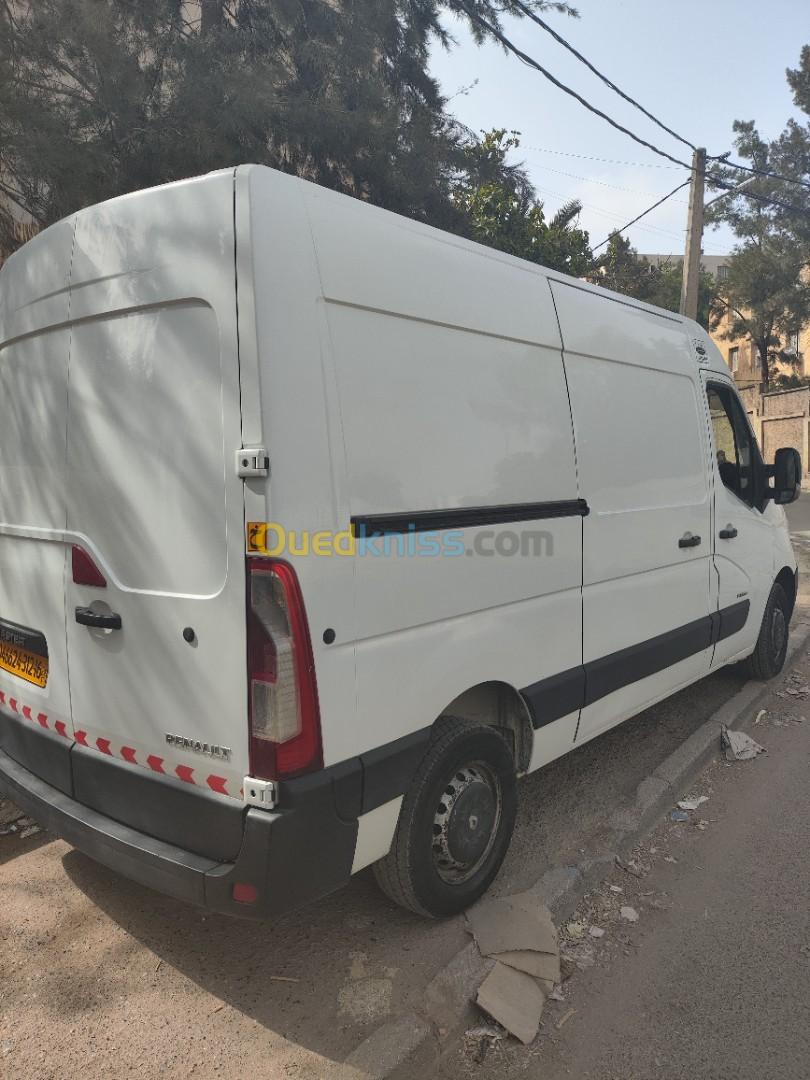 Renault Master 2012