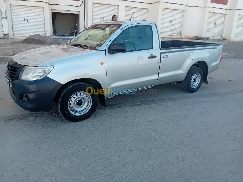 Toyota Hilux 2013 