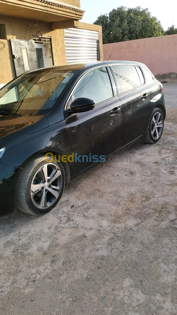 Peugeot 308 2021 Active