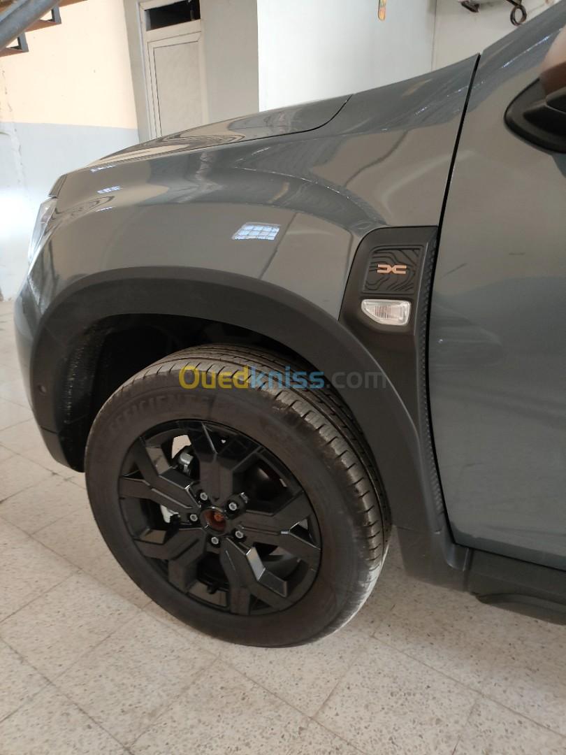 Dacia Duster 2024 EXTREME GOLD