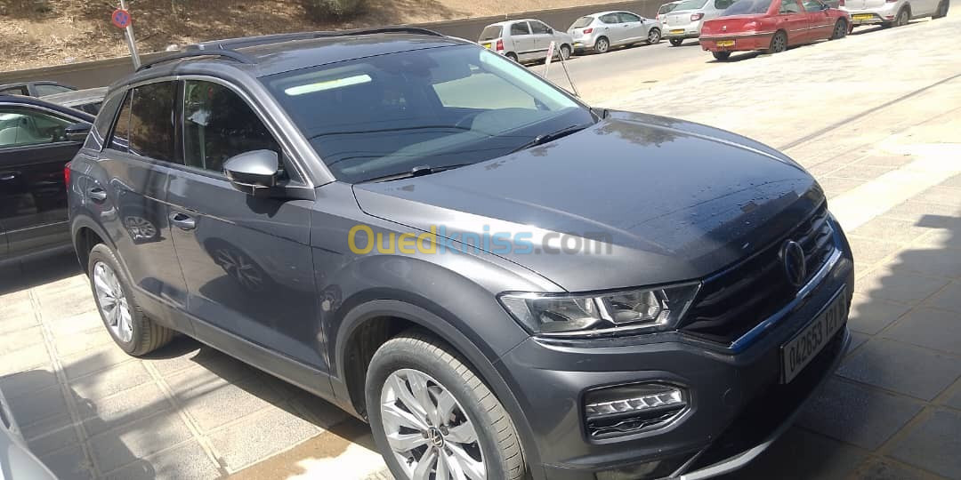 Volkswagen T- ROC 2021 ACTIVE