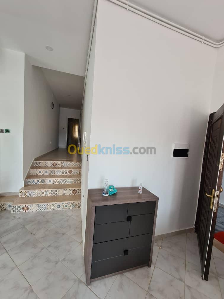 Location Niveau De Villa F3 Alger Hydra