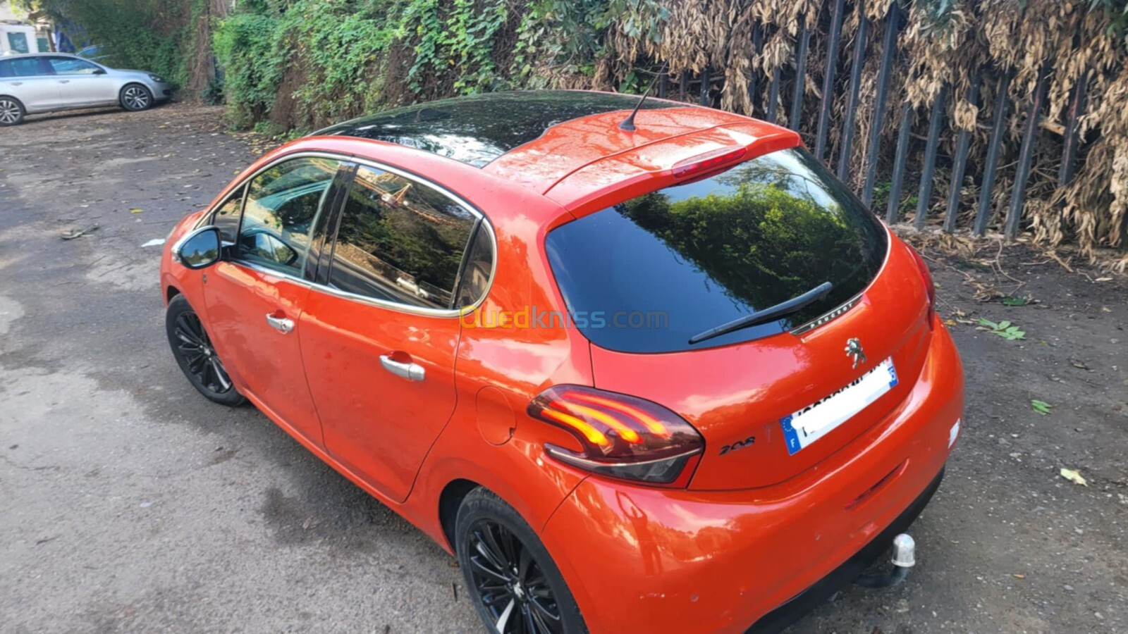 Peugeot 208 2015 Allure Facelift