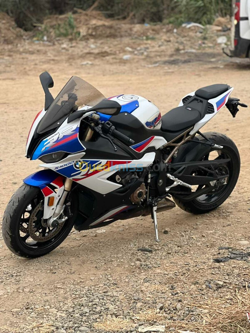 BMW S1000RR pak M 2021