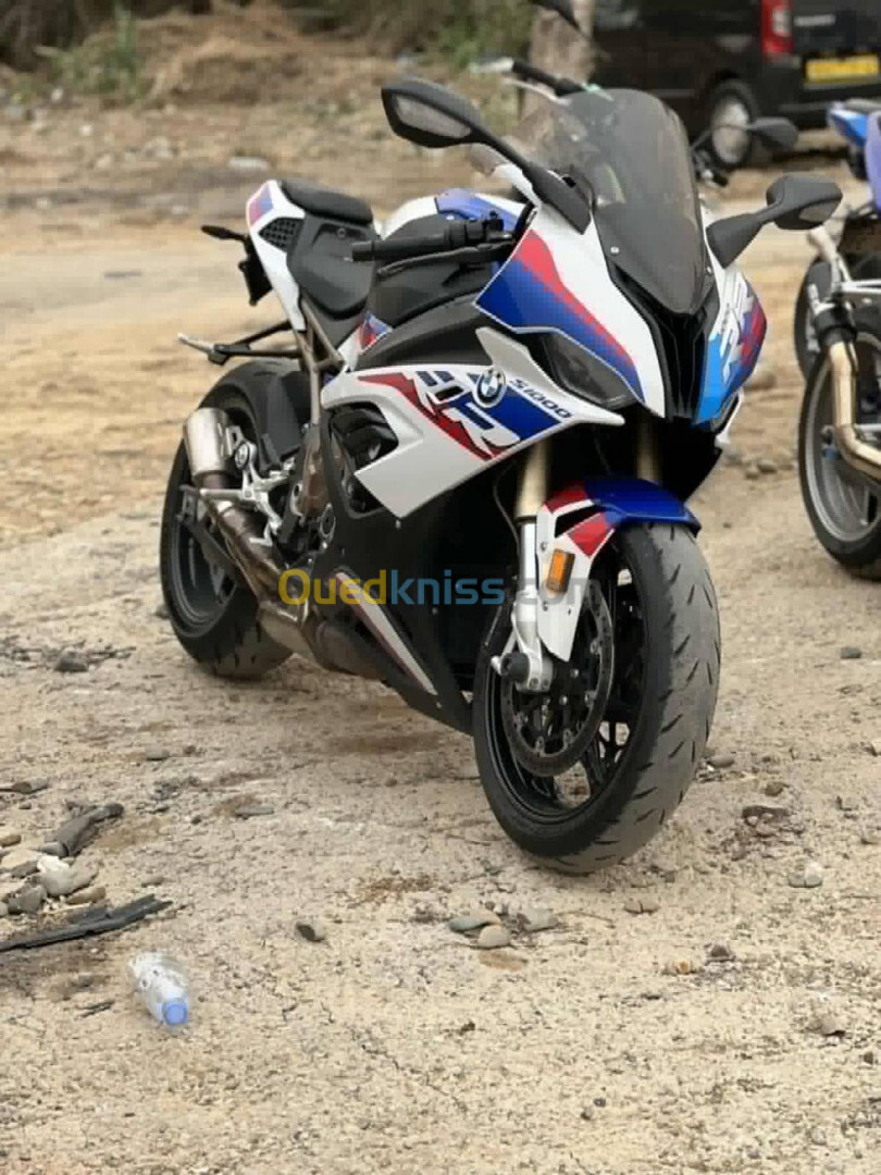 BMW S1000RR pak M 2021