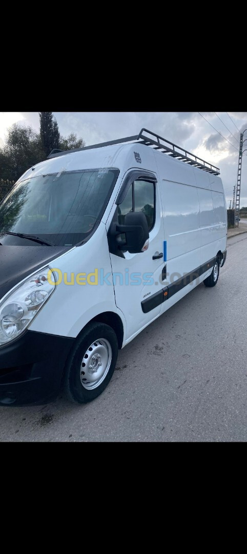 Renault Master 2012