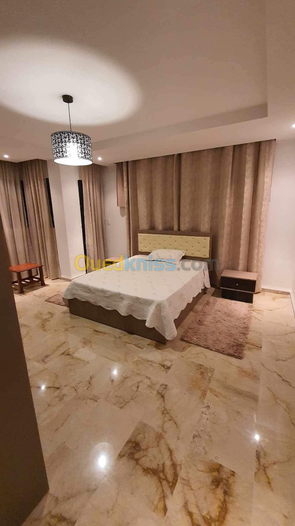 Location Appartement F4 Alger Draria