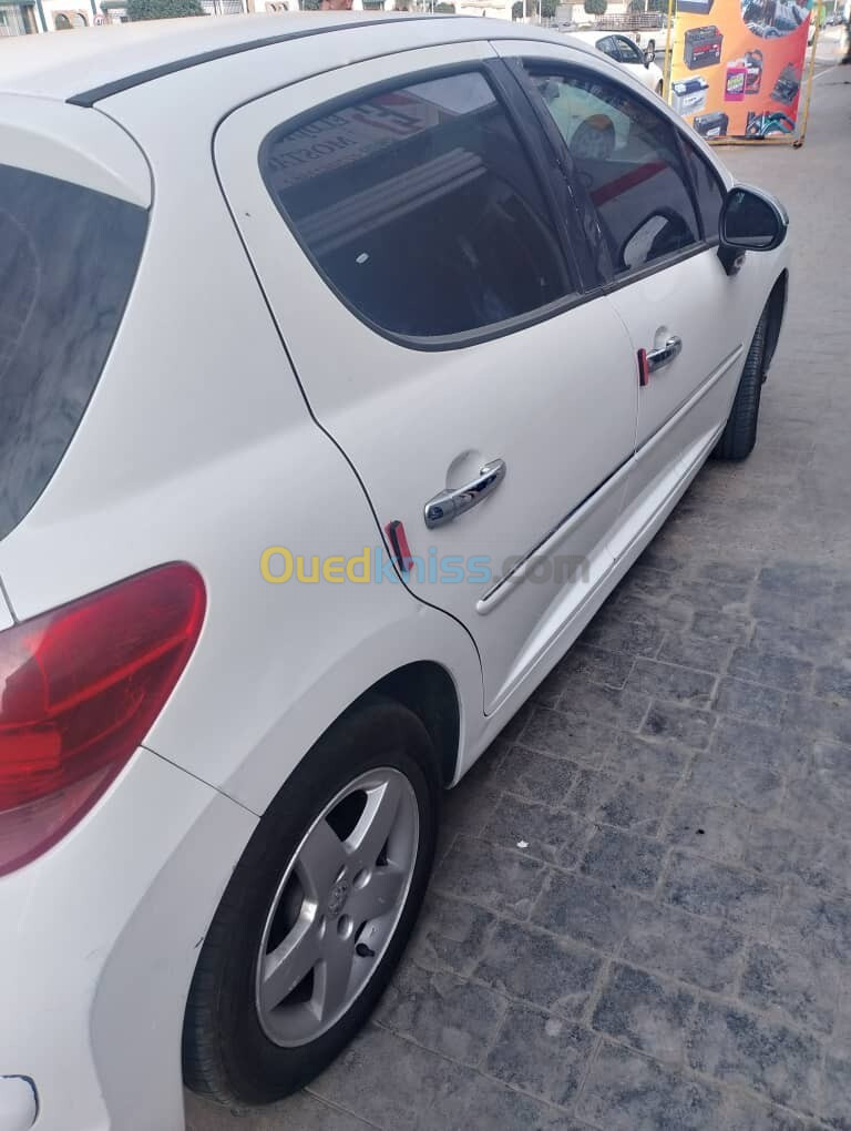 Peugeot 207 2012 207