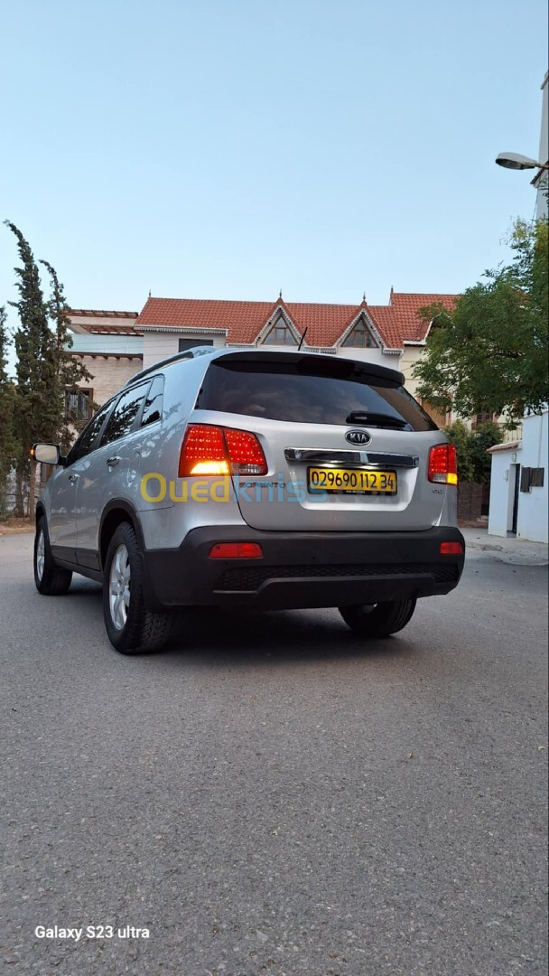 Kia Sorento 2012 4×4 boit auto