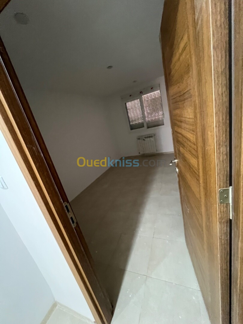 Vente Appartement F4 Alger Souidania