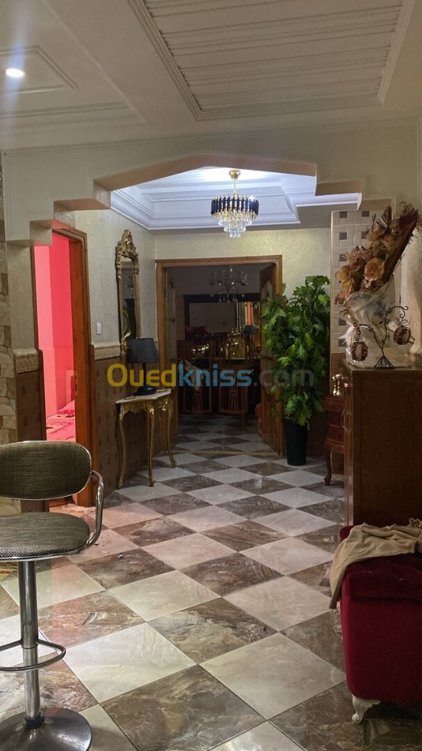 Vente Appartement F4 Alger Bouzareah