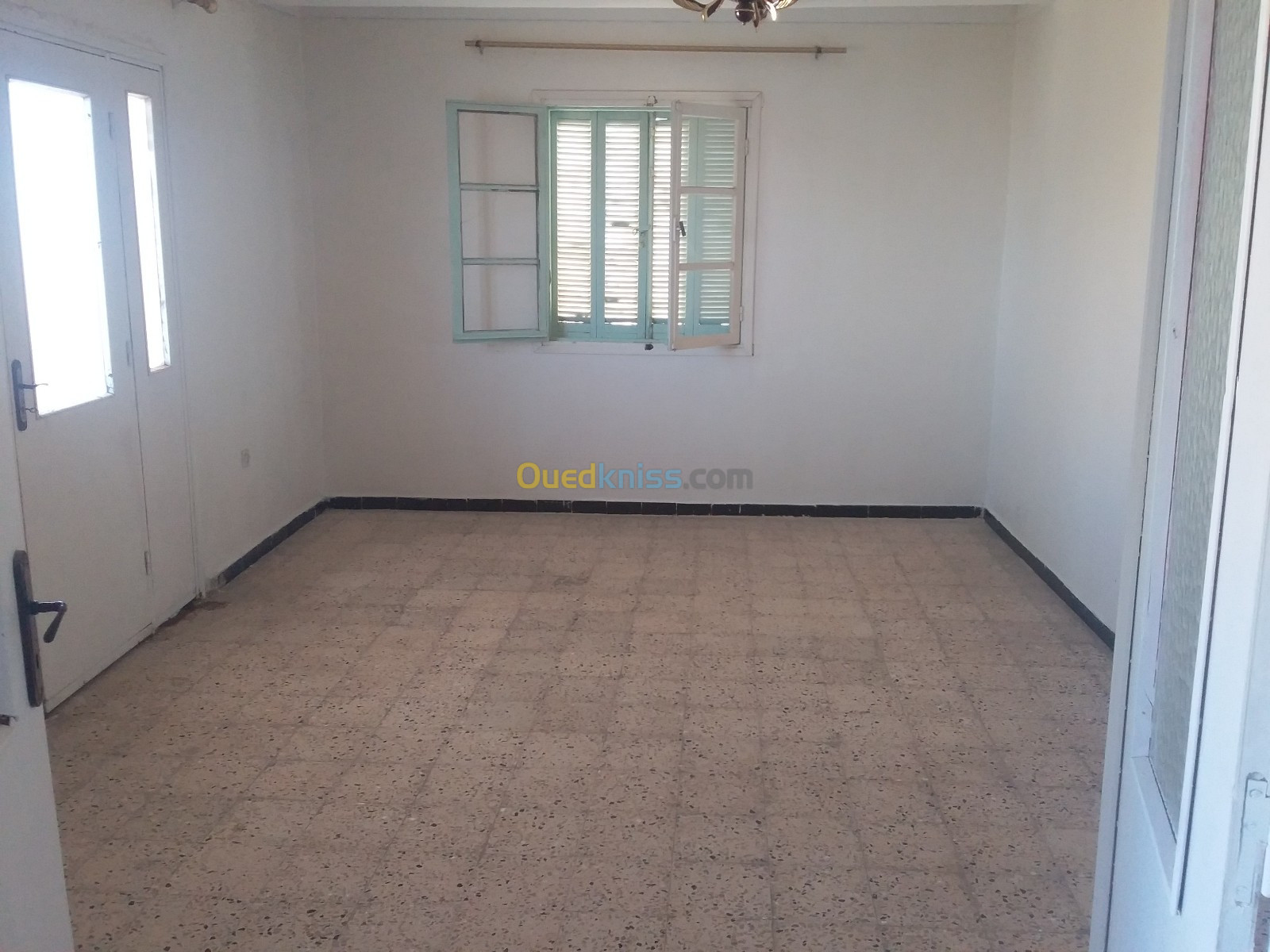 Vente Appartement F4 Tlemcen Hennaya