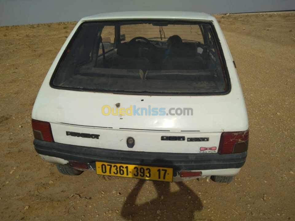 Peugeot 205 1993 فرنسية