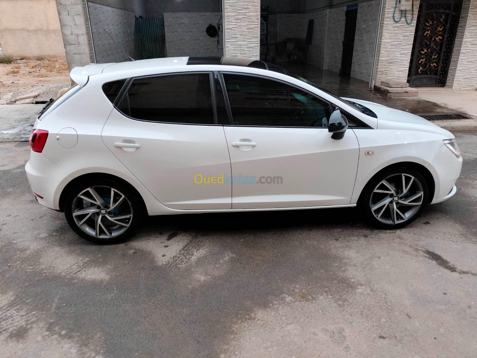 Seat Ibiza 2015 Black Line