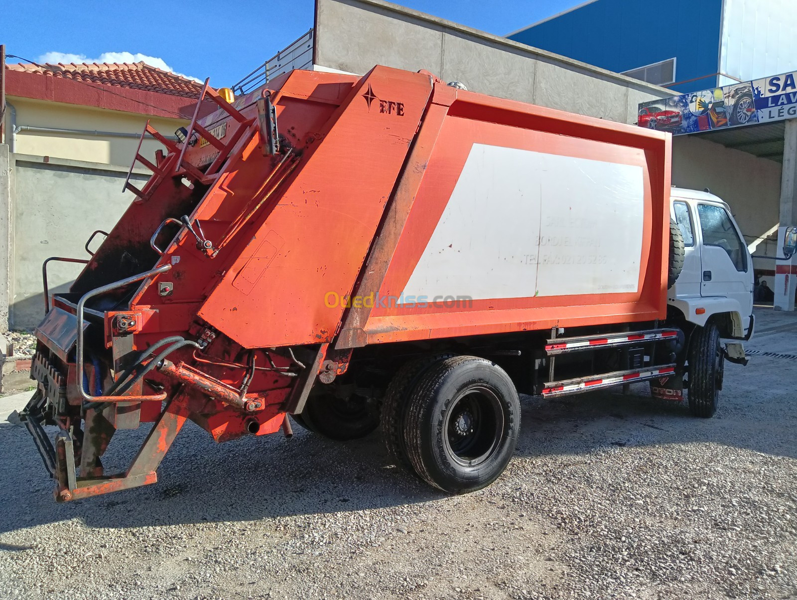 Foton 7t 2014 Benne tasseuse Bj3103 2014