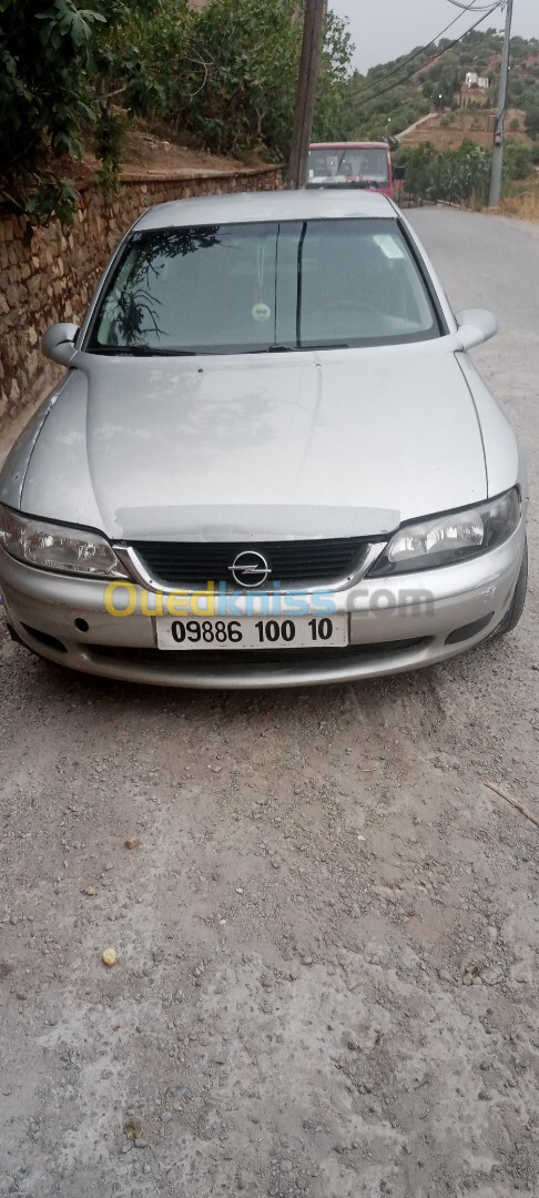 Opel Vectra 2000 