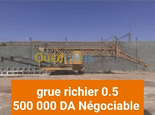 Grue de chantier Potain0.7/Richier0.5 Potain0.7/Richier0.5 