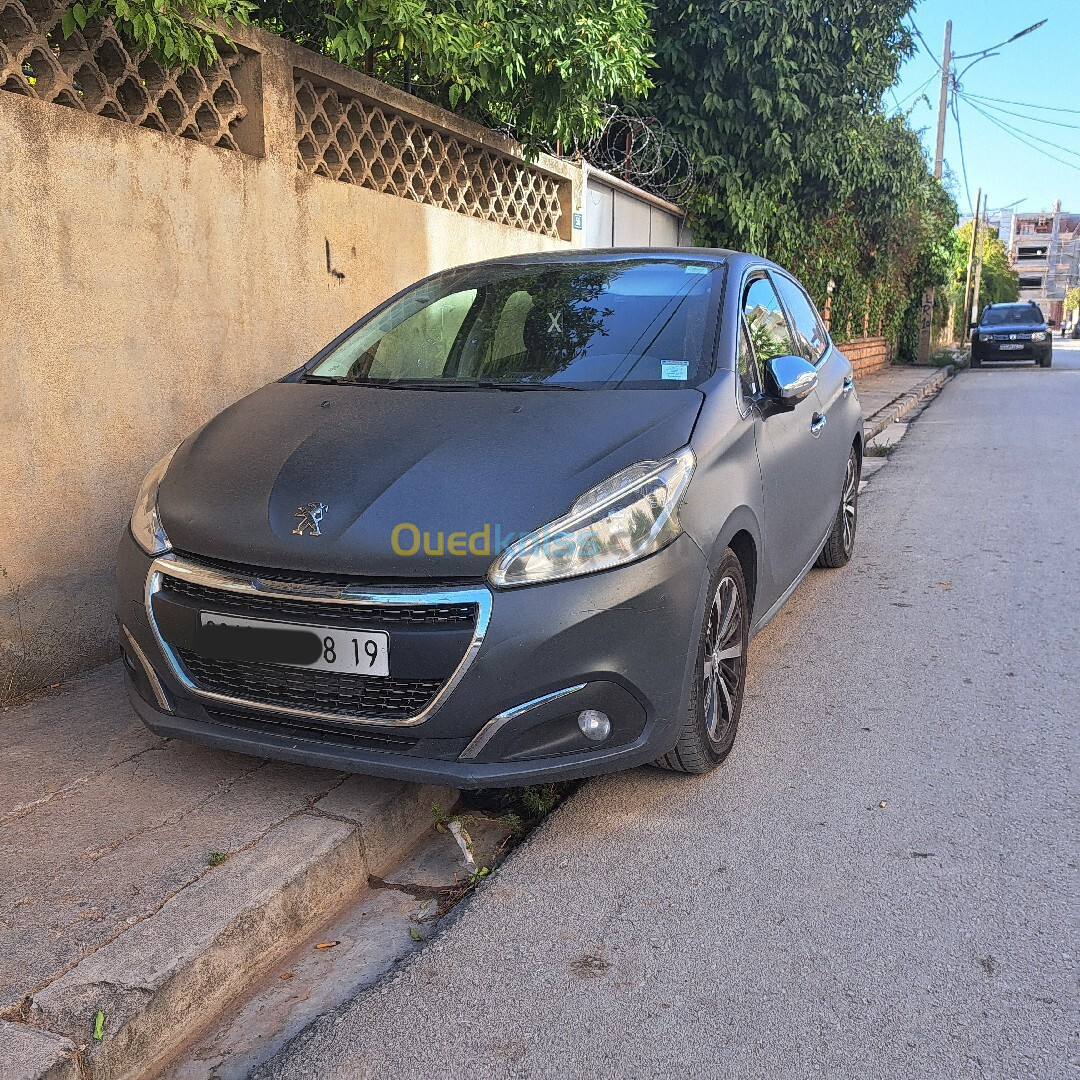 Peugeot 208 2018 Allure Facelift