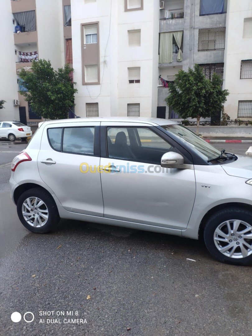 Suzuki Swift 2015 