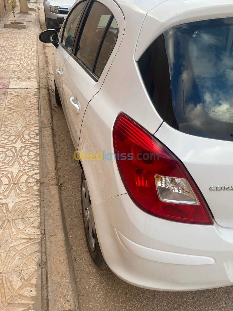 Opel Corsa 2012 Corsa