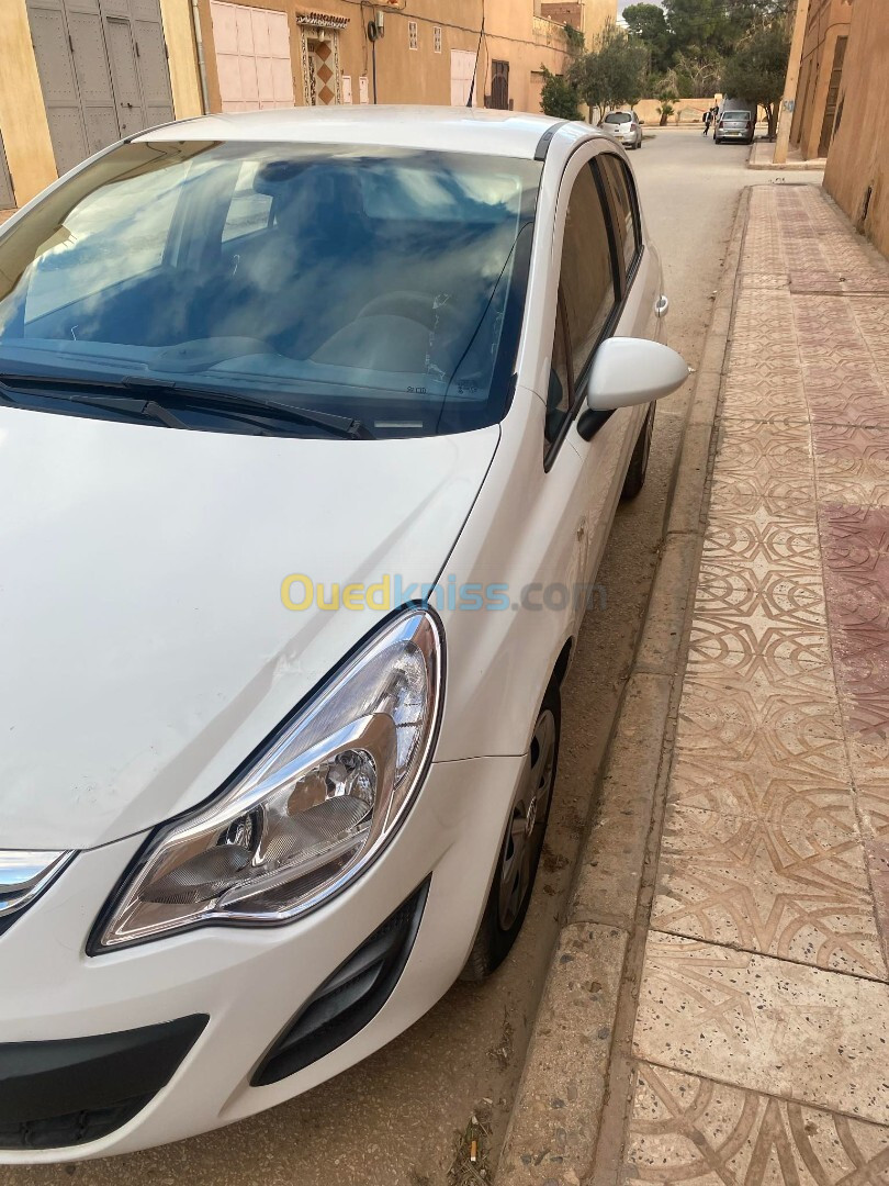 Opel Corsa 2012 Corsa