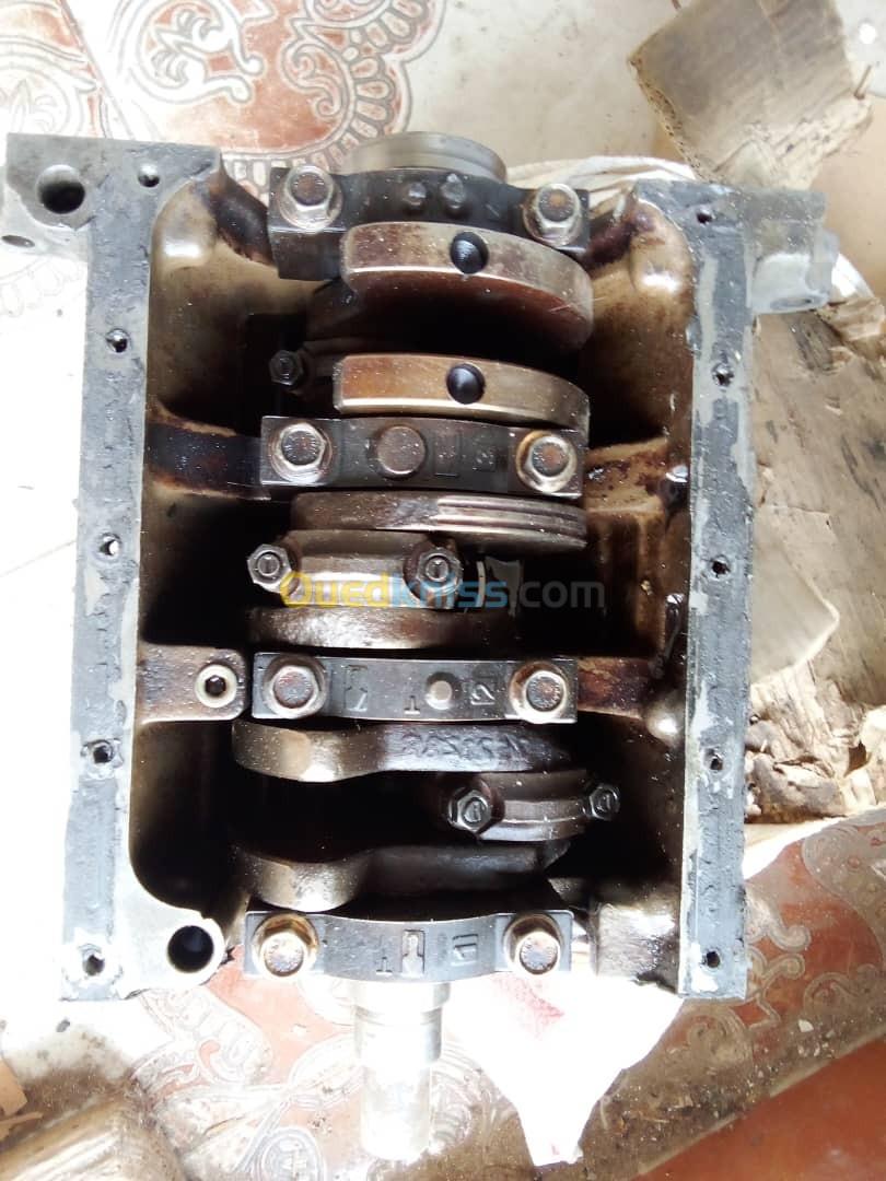 culasse et bloc moteur suzuki alto 