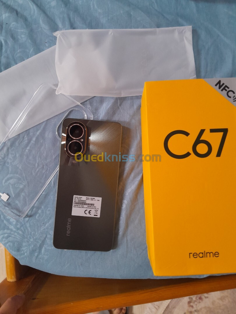 Realme C67